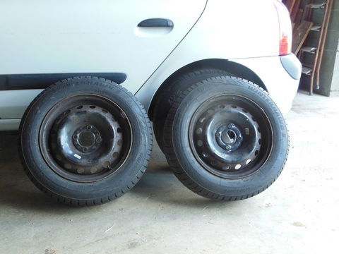 Pi&egrave;ces et &eacute;quipements Voiture Pi&egrave;ces et &eacute;quipements Voiture  occasion Dortan 01590