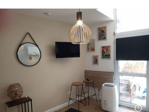   Studio entièrement rénové au Verdon sur mer  Appartement - 1 pièce(s) - 20 m²