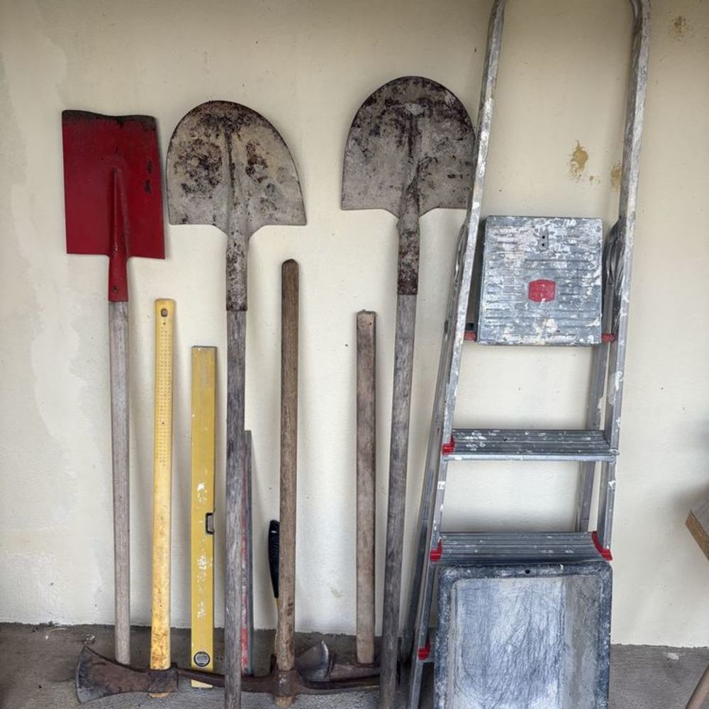 Divers pour jardin et ma&ccedil;onnerie. Jardin