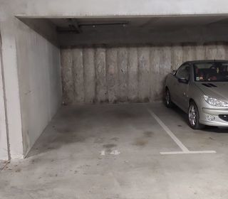  Parking / Garage � louer 12 m�
