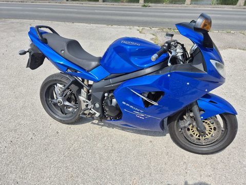 Moto TRIUMPH 2006 occasion Coulogne 62137