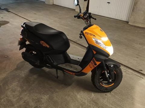 Scooter PEUGEOT  occasion Prevessin Moens 01280