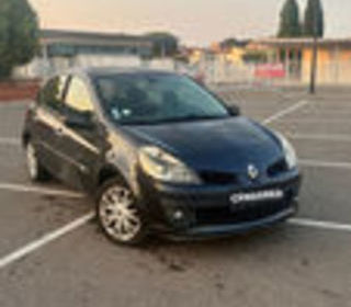 Clio III Clio 1.5 dCi 85 eco2 Dynamique 2007 occasion 13200 Arles