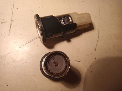 Pi&egrave;ces et &eacute;quipements Voiture Pi&egrave;ces et &eacute;quipements Voiture  occasion Marennes 17320