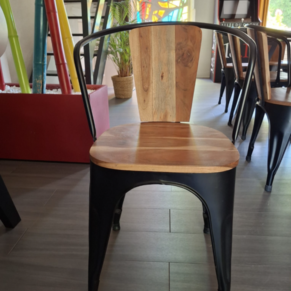 Jolies chaises de salle &agrave; manger / cuisine Meubles