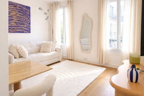   Rue Bonaparte - Saint-Germain des Pr�s - Studio r�nov� - Bel Appartement - 1 pi�ce(s) - 20 m�