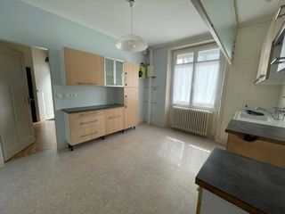  Maison � louer 7 pi�ces 140 m�