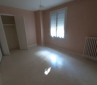  Appartement � louer 3 pi�ces 84 m�