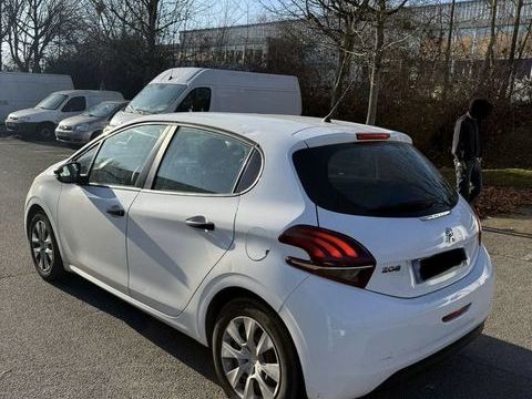 Peugeot 208 1.6 BLUEHDI 75 S&S BVM5 ACTIVE BUSINESS R' 2017 occasion Rosny-sous-Bois 93110