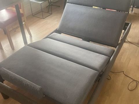 Lit �lectrique + matelas neuf  299 Angers (49)