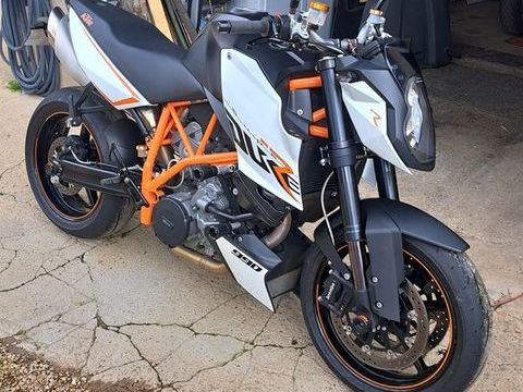 Moto KTM 2012 occasion &Eacute;pieds 27730