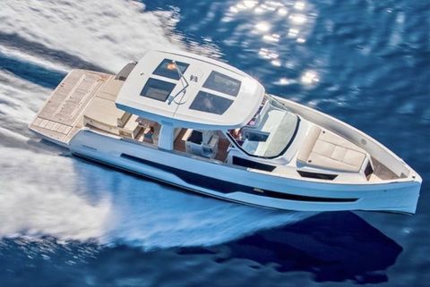 Bateaux &agrave; moteur Vedette - Yacht - Offshore 2021 occasion Saint-Tropez 83990