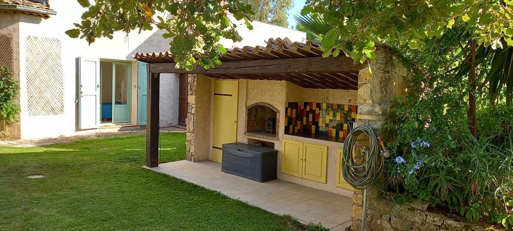 � vendre  Maison Le Rouret (06650)