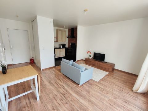   Prox. Gare, apt meubl� F2 de 42.29 m� avec balcon et parking Appartement - 2 pi�ce(s) - 42 m�