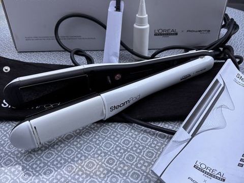 Lisseur vapeur L'Oréal SteamPod 4 avec accessoires Reims (51)