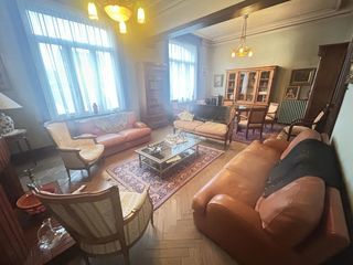  Maison � vendre 9 pi�ces 242 m�