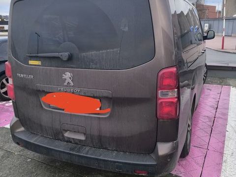 Peugeot Traveller Long BlueHDi 145ch S&S EAT8 Business 2022 occasion Givet 08600