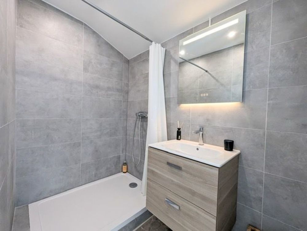 � vendre  Maison Thoiry (01710)