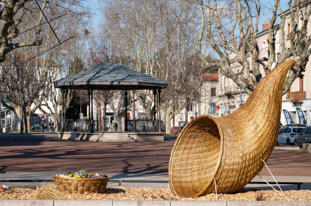   Givors (69700)