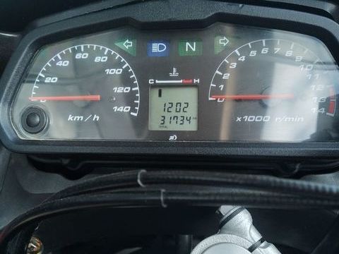 Moto HONDA 2006 occasion Saint-Paul-en-Pareds 85500