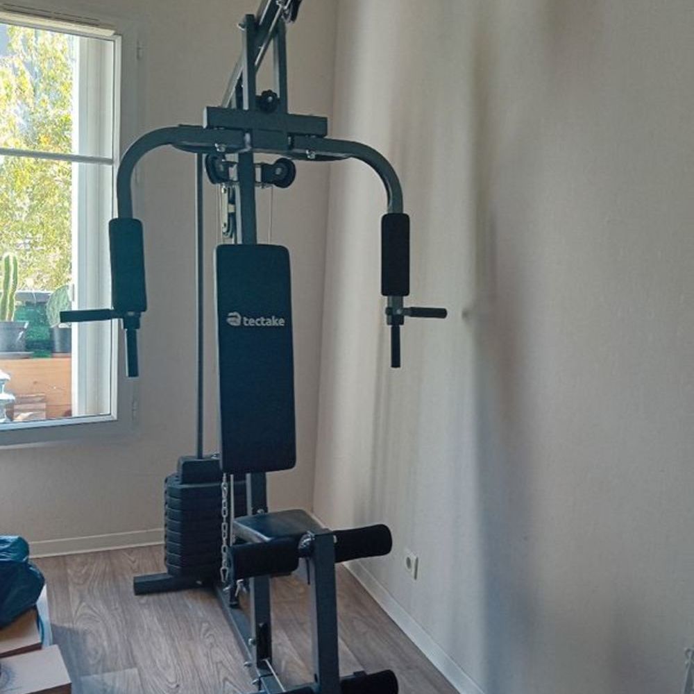 AV STATION MUSCULATION TECTAKE, PARFAIT &Eacute;TAT. Sports