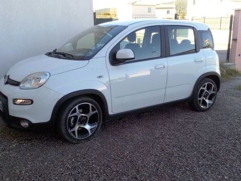 Fiat Panda 1.0 70 ch Hybride BSG S/S Sport 2021 occasion Pignans 83790