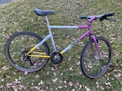 Vélo VTT adulte 26 pouces Fonlupt 45 Montceau-les-Mines (71)