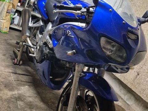 Moto SUZUKI 2002 occasion Brazey-en-Plaine 21470
