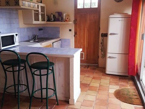   Meubl� avec terrasse dans un hameau calme ttes charges inclu Appartement - 2/3 pi�ce(s) - 38 m�