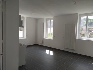  Appartement � louer 1 pi�ce 70 m�