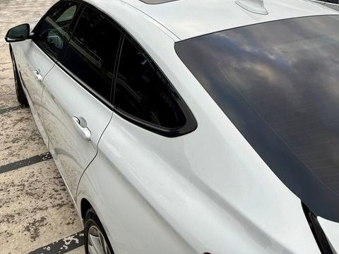 BMW S&eacute;rie 3 Gran Turismo 318d 150 ch Sport 2015 occasion Grasse 06130