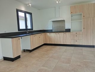  Maison � vendre 4 pi�ces 105 m�