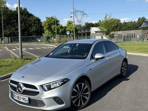 Mercedes Classe A 250 e 8G-DCT AMG Line 2021 occasion Bordeaux 33000
