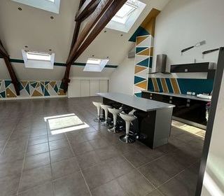  Loft � louer 5 pi�ces 148 m�