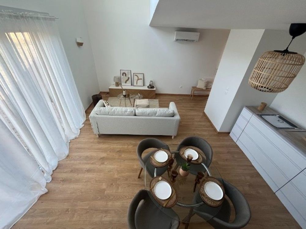 Maisons neuves   Seilh (31840)