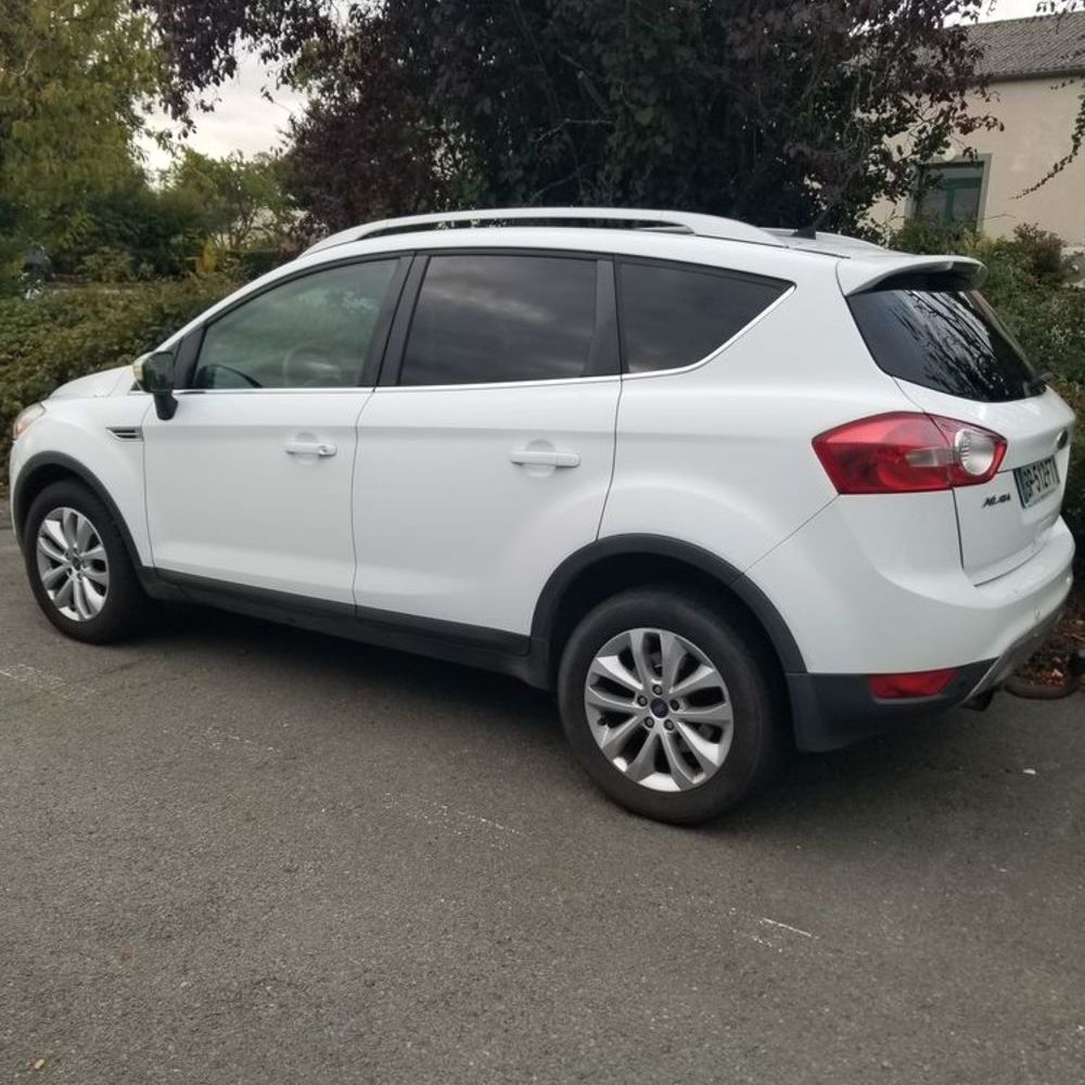 Kuga 2.0 TDCi 140 DPF 4x2 Trend 2011 occasion 22550 H&eacute;nanbihen