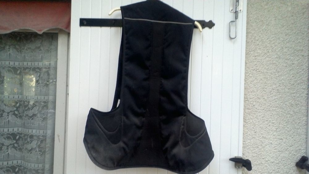 GILET AIR BAG ELITE AIR JACKET MARQUE EQUITHEME Sports