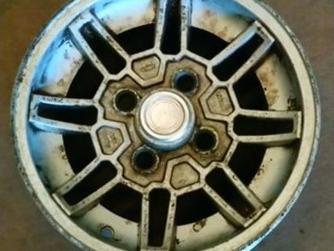 Pi&egrave;ces et &eacute;quipements Voiture Pi&egrave;ces et &eacute;quipements Voiture  occasion Bons-en-Chablais 74890