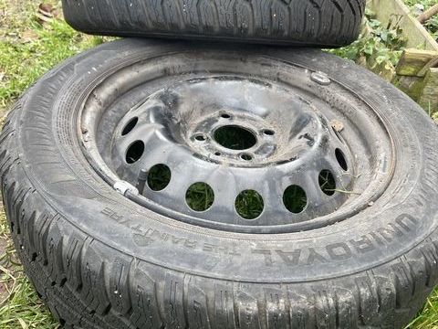 Pi&egrave;ces et &eacute;quipements Voiture Pi&egrave;ces et &eacute;quipements Voiture  occasion Vigneux-sur-Seine 91270