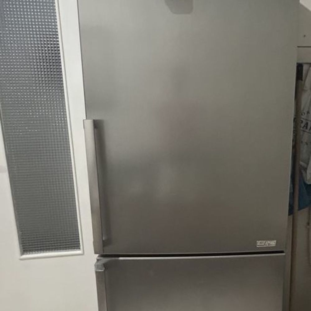 Cuisine &eacute;quip&eacute;e &agrave; vendre Meubles