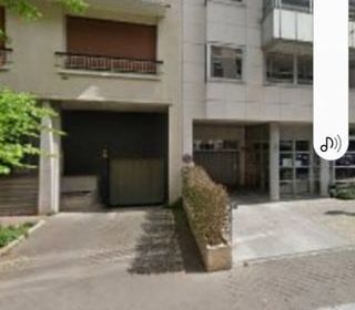  Parking / Garage � louer 10 m�