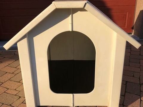 Niche pliable pour chien marque ROVERGARDEN 220 67000 Strasbourg