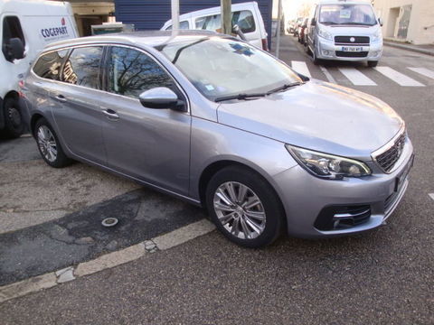 Peugeot 308 SW 1.2 PureTech 130ch S&S BVM6 Allure 2018 occasion Sathonay-Camp 69580