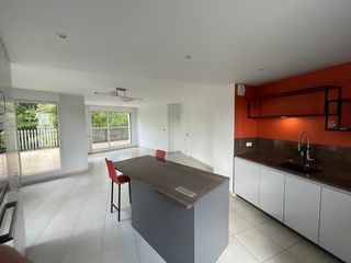  Appartement � vendre 4 pi�ces 97 m�