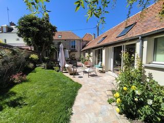  Maison � vendre 7 pi�ces 211 m�