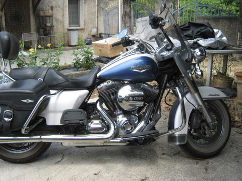 Moto HARLEY-DAVIDSON 2015 occasion Figani&egrave;res 83830