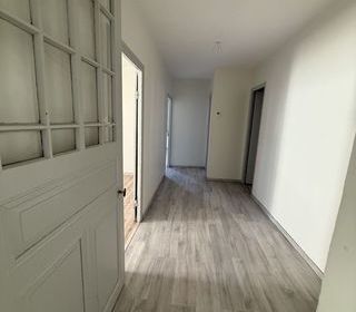  Appartement � louer 5 pi�ces 104 m�