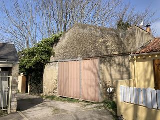  Remise / Grange � vendre 1 pi�ce 90 m�