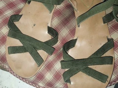 Sandale cuir lacet montant Kaki pointure 39 très bon état 12 Cachan (94)