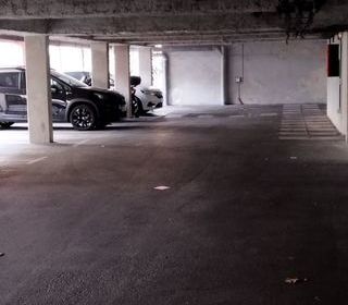 Parking / Garage � vendre 12 m�